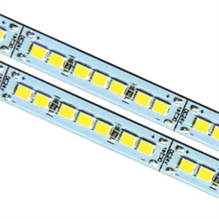 Striscia luminosa rigida da 24 V